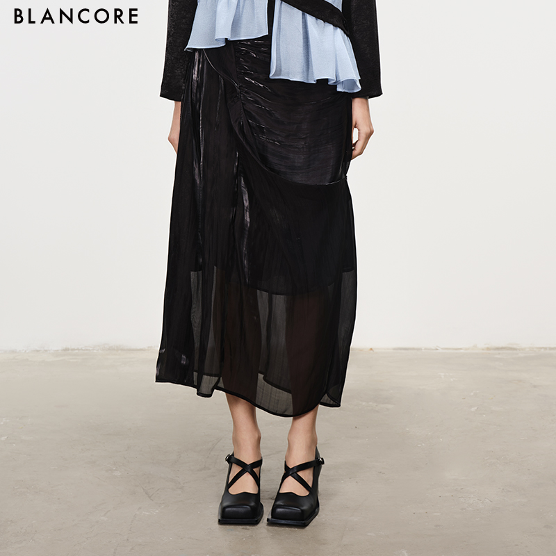 Pleated midi skirt