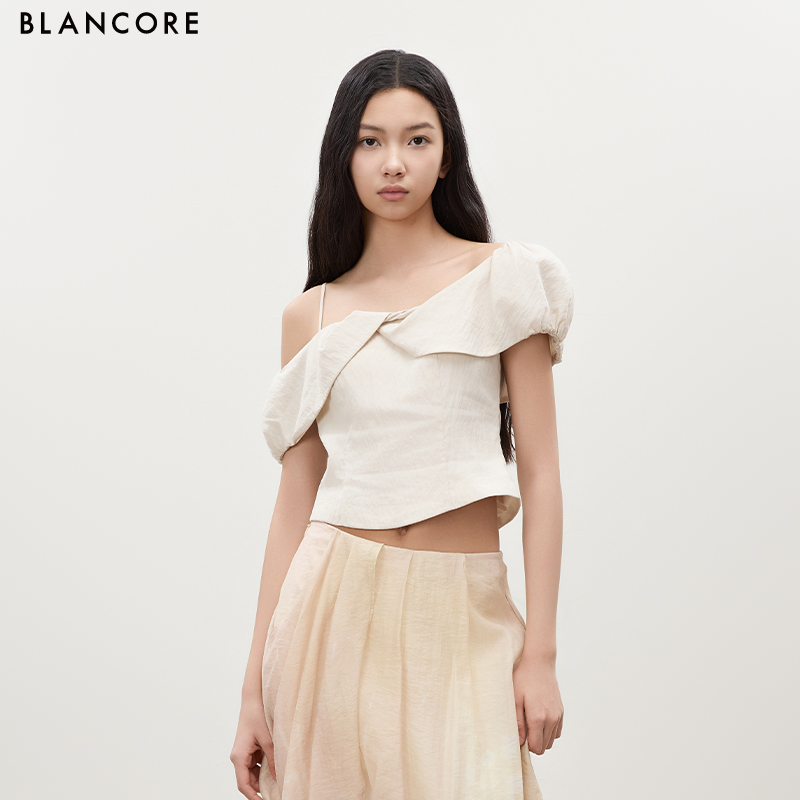 Deconstructed Collar Top
