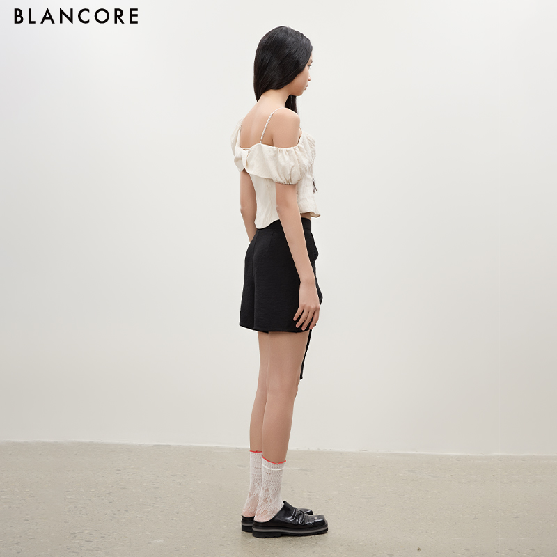 Deconstructed Collar Top