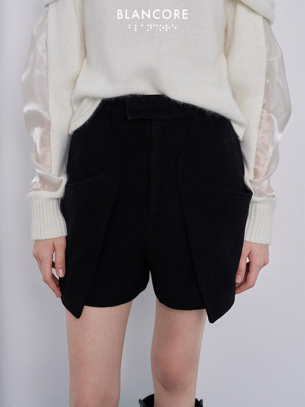 fold pocket shorts