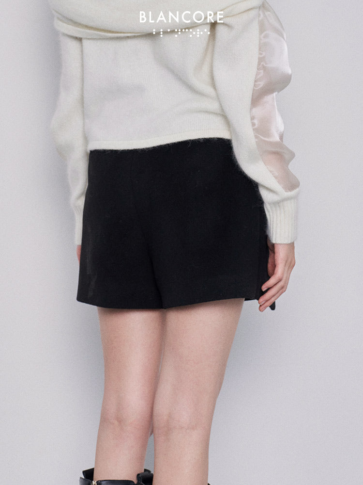 fold pocket shorts