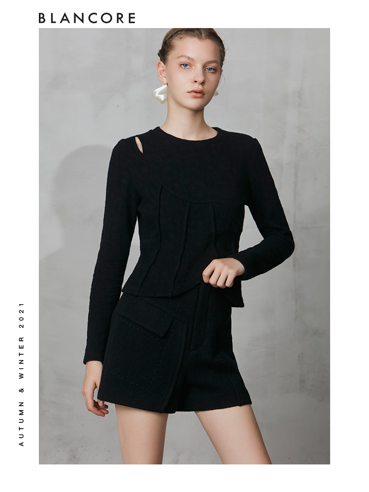 Solid-Line Panelled Wool-Blend Shorts