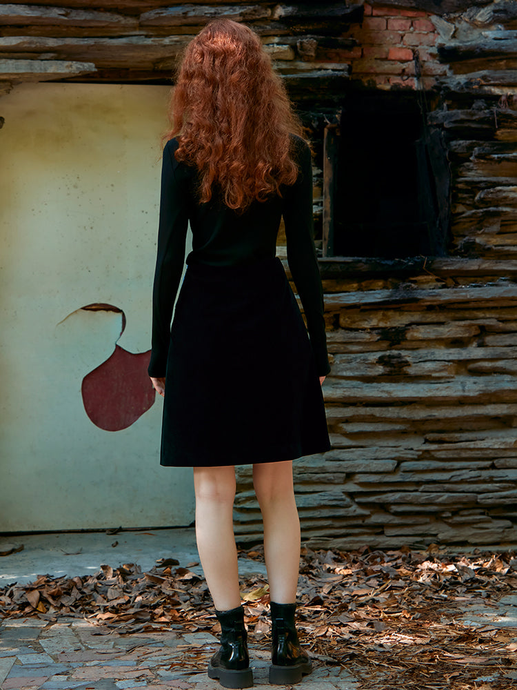 COLOR BLOCK VELVET SKIRT