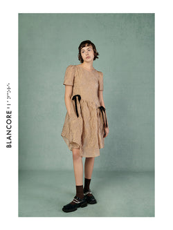 TEXTURED YARN A-SHAPE DRESS