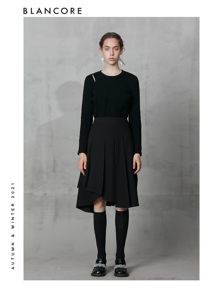 Asymmetrical Pleated Skirt