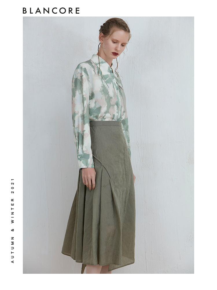 Color Printed Blouse With Curved Collar