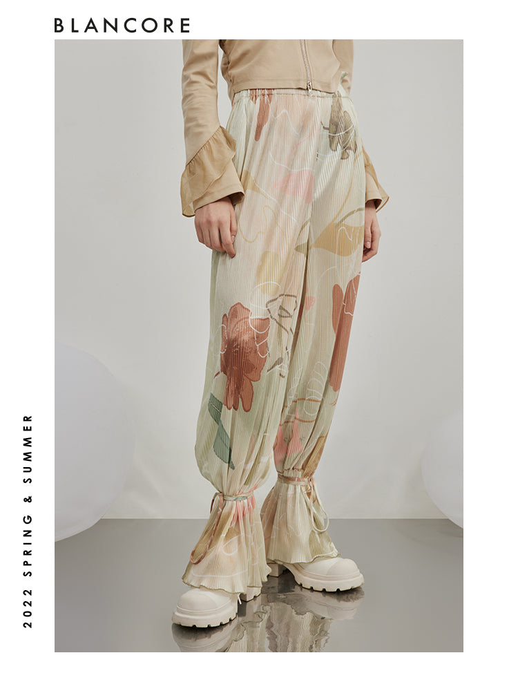 Printed Pleated Trousers