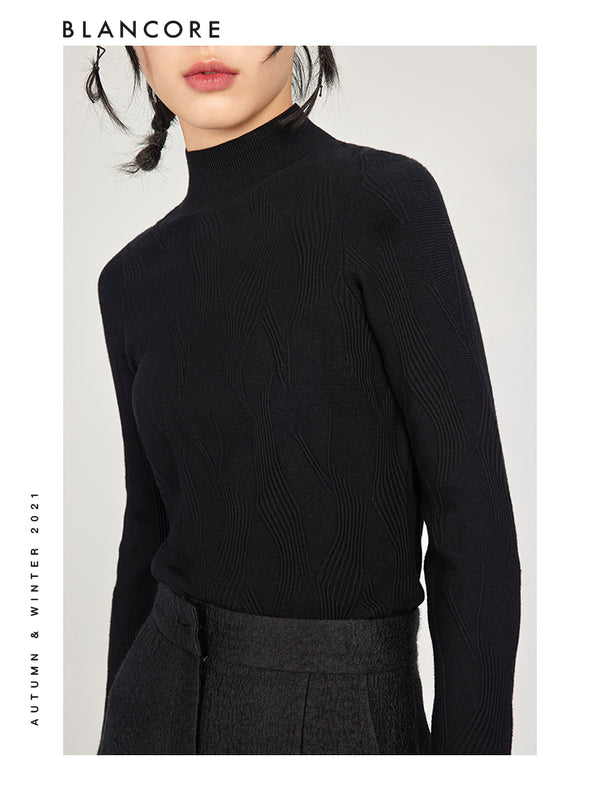 Slim Knit Top With Layered Sleeve Detail