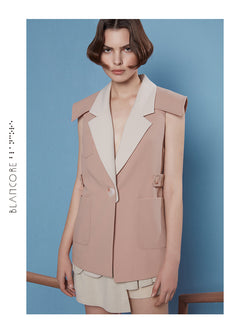 WIDE-SHOULDER RECONSTRUCTED PLAKET VEST