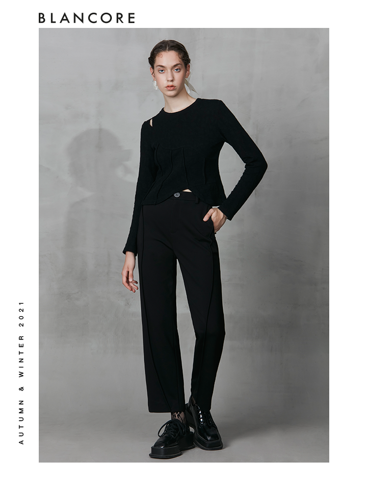 Pleated Slim Fit Top With Hollow-Out Shoulder Detail