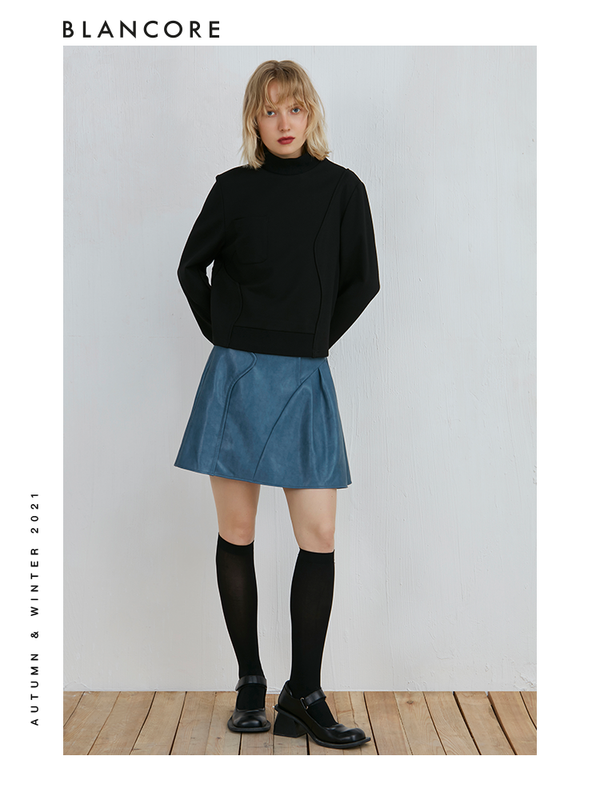 Curve Panelled Pullover Sweatshirt