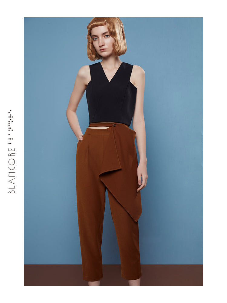 LARGE COLLAR VEST TOP