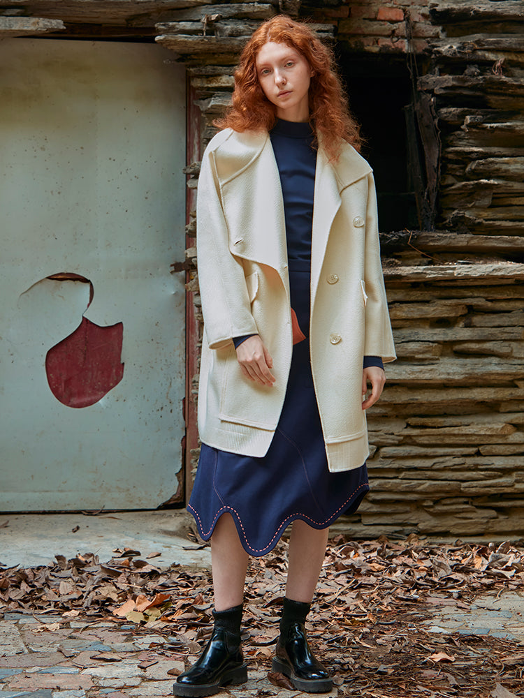 OVERSIZED WOOL COAT