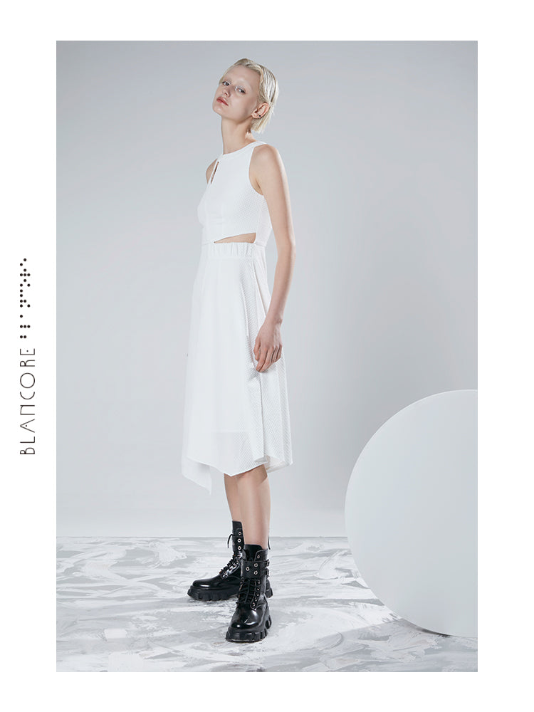 ASYMMETRICAL DRESS WITH HOLLOWN-OUT WAIST