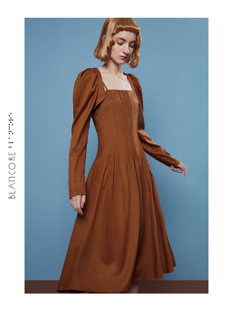 SQUARE COLLAR WAISTED DRESS