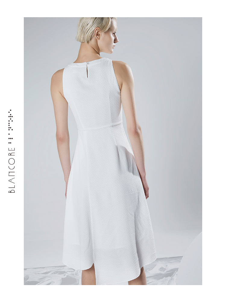 ASYMMETRICAL DRESS WITH HOLLOWN-OUT WAIST