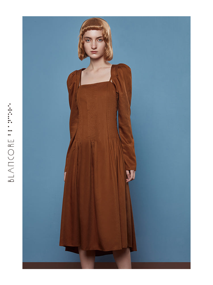 SQUARE COLLAR WAISTED DRESS