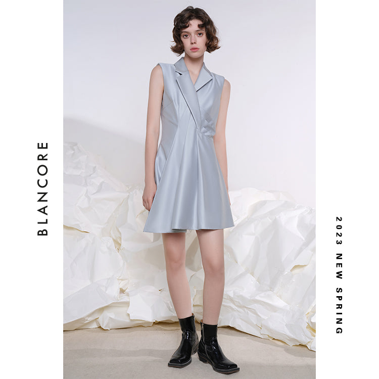 Sleeveless Blazer Dress With Padded Shoulder