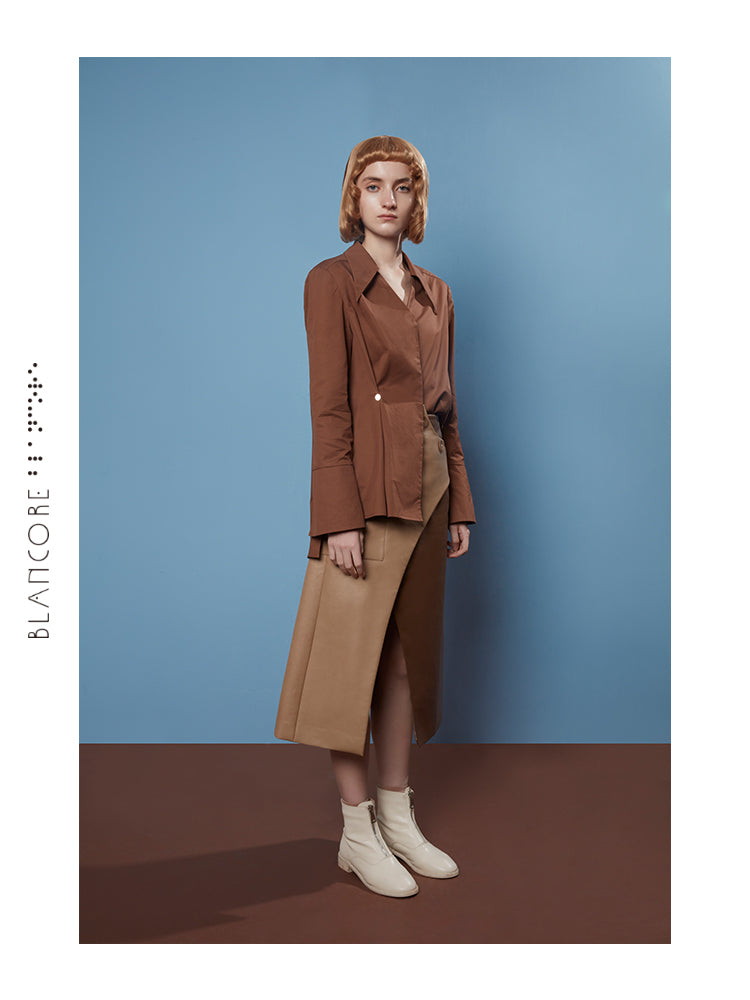 ASYMMETRICAL POINTED COLLAR PLTEATED SHIRT