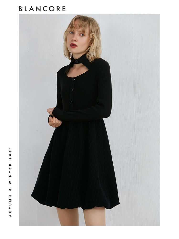 Black Knit Dress With Oversized Pockets