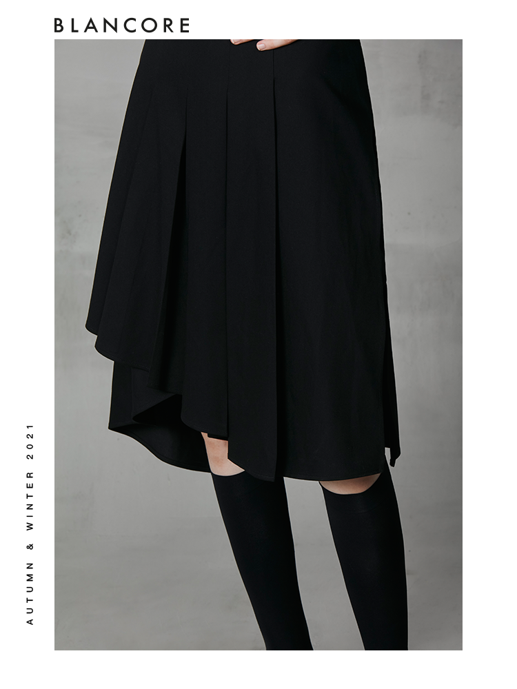 Asymmetrical Pleated Skirt