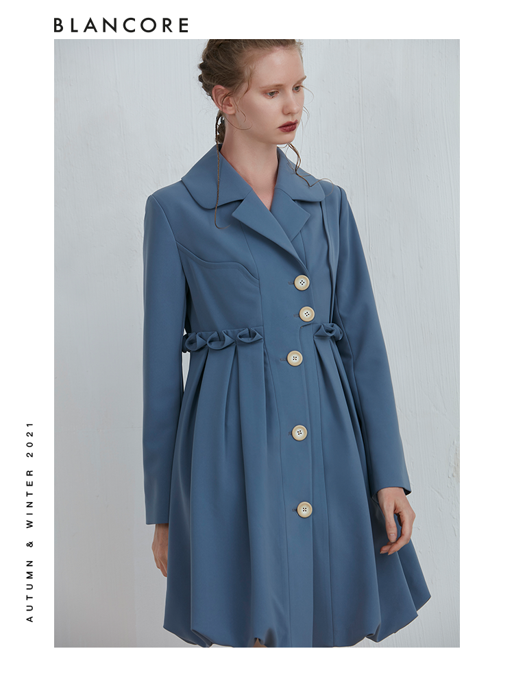 Trench With Special Hem