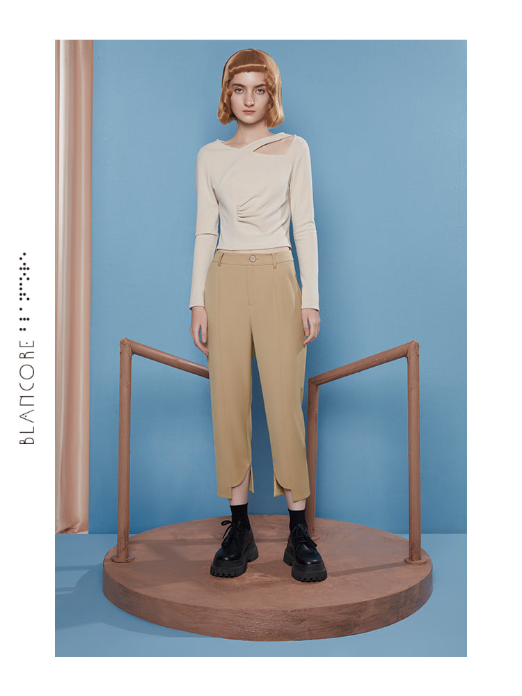 CURVED CUT STRAIGHT TROUSERS