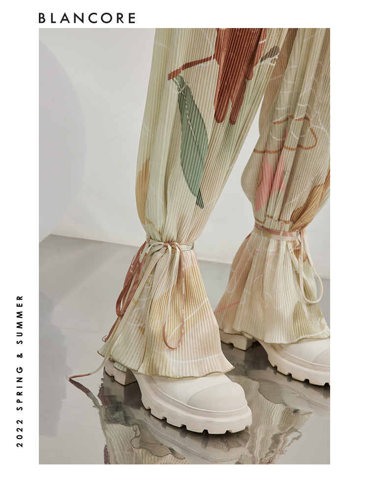 Printed Pleated Trousers