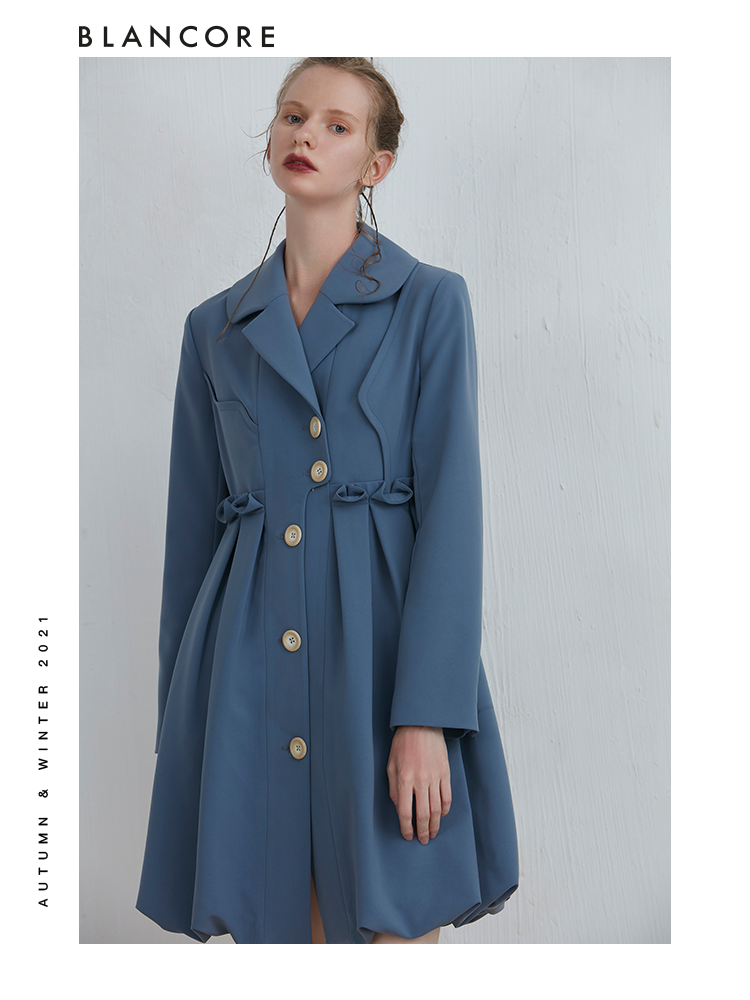 Trench With Special Hem