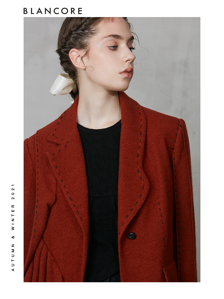 Round Shaped Wool-Blend Blazer With Asymmertical Collar