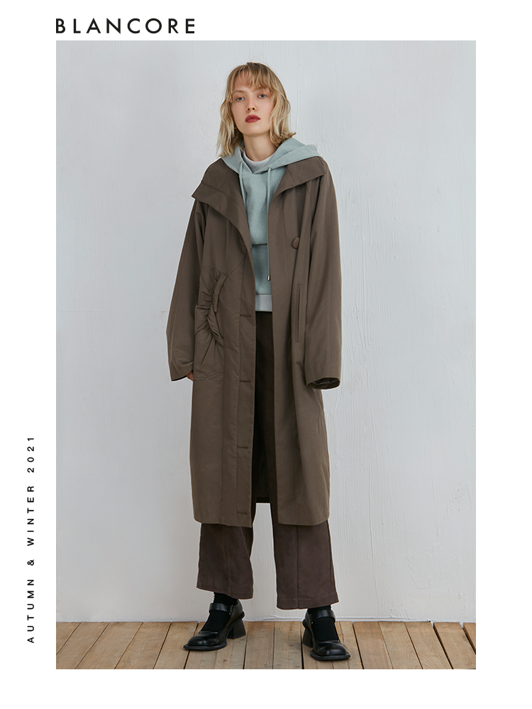 Curve Panelled Tulip Shape Trench