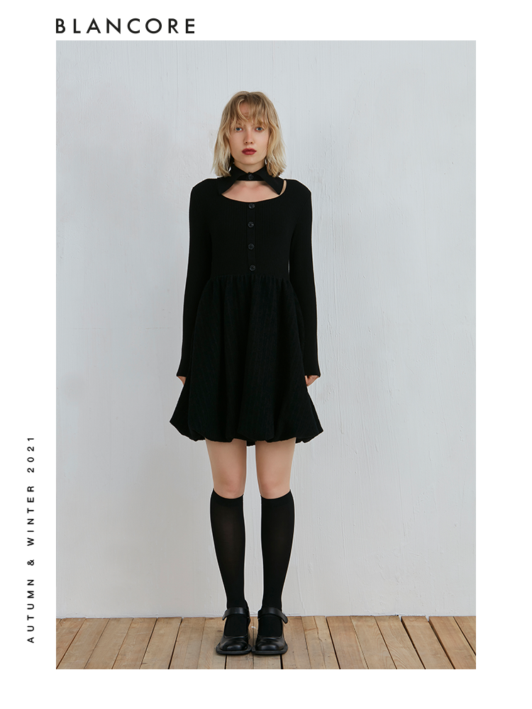 Black Knit Dress With Oversized Pockets