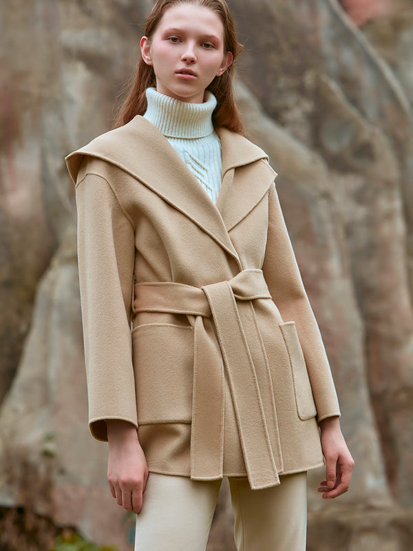 ASYMMETRICAL COLLAR WOOL COAT