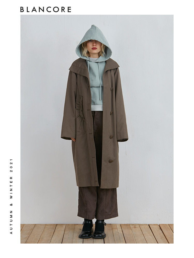 Curve Panelled Tulip Shape Trench