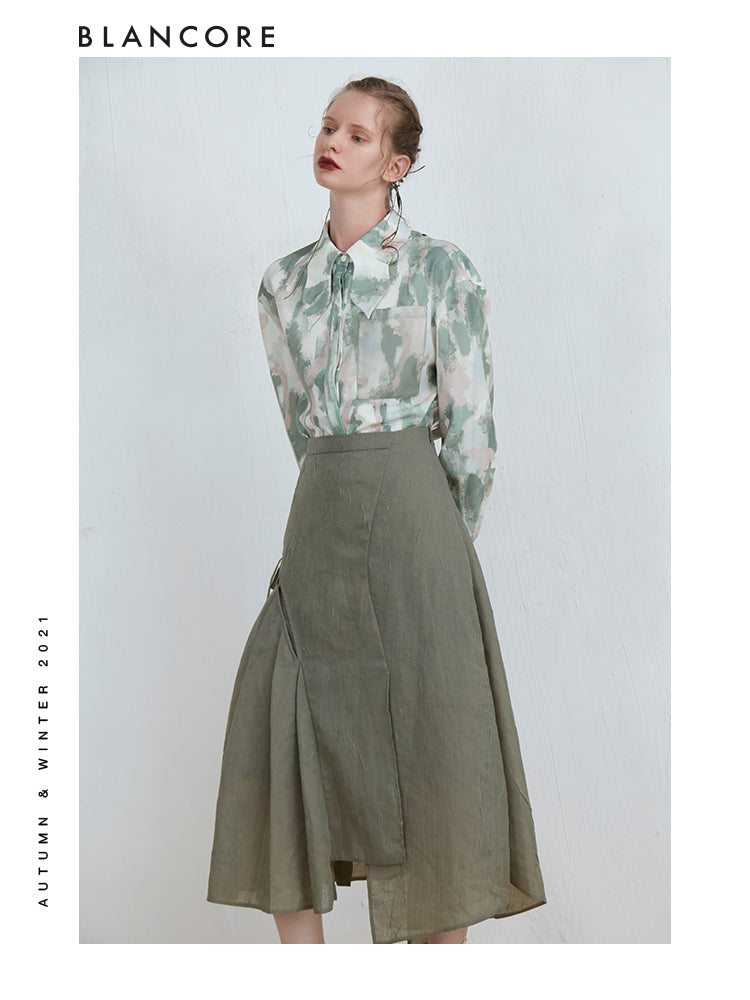 Color Printed Blouse With Curved Collar