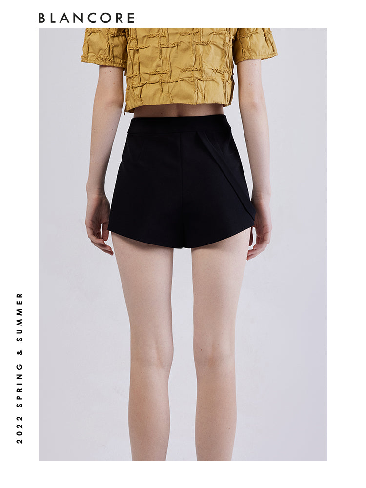 Asymmetrical Shorts With Detachable Waist Belt
