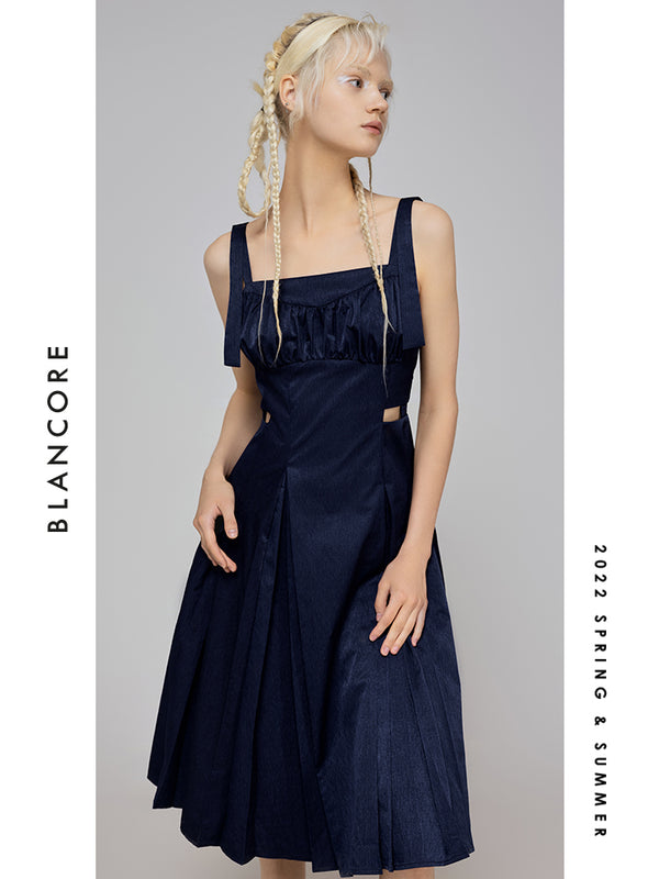 Pleated Sleeeveless A-Line Dress