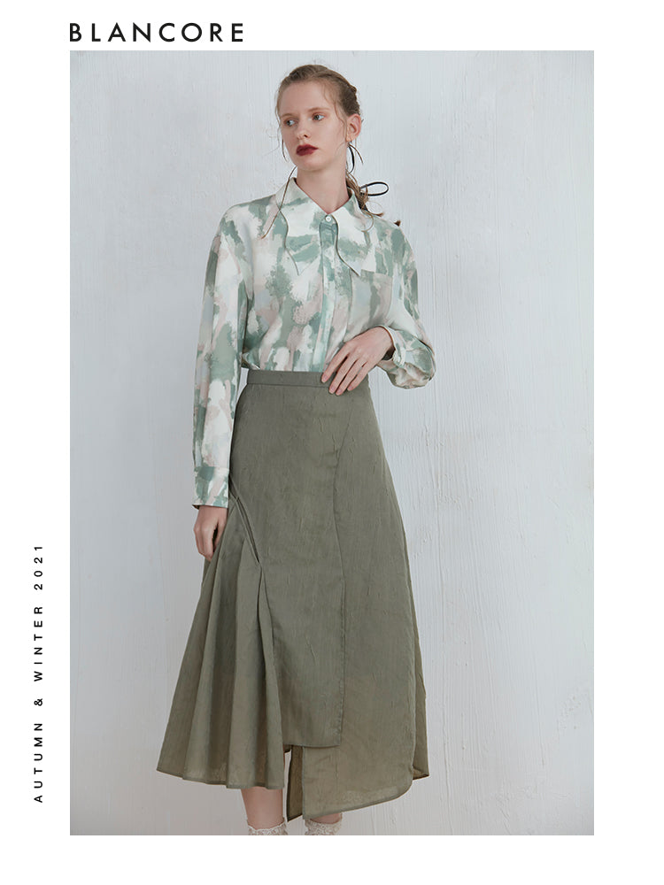 Color Printed Blouse With Curved Collar