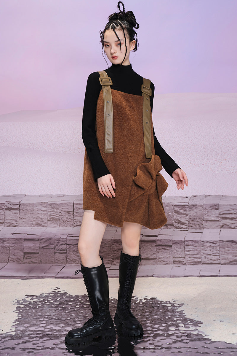 3D Fold Suspender Skirt