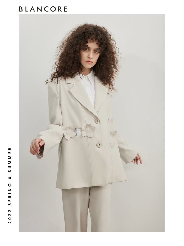 Hollow-Out And Petal Detail Stitching Blazer