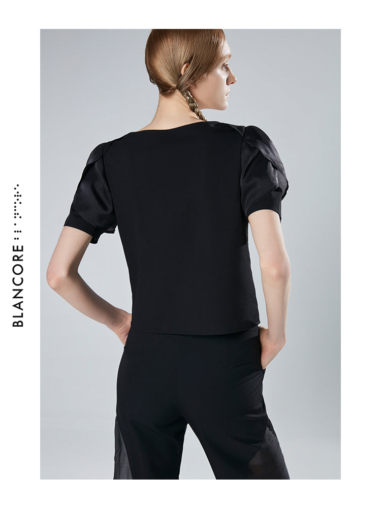 CURVED CUTOUT TOP