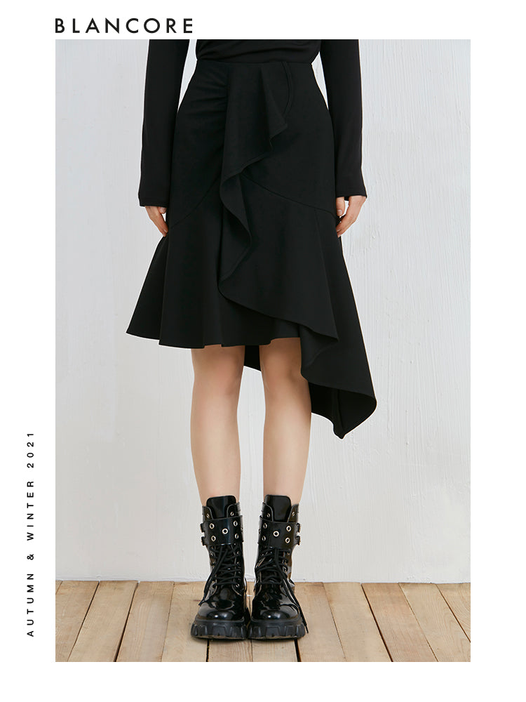 Black Slim Fit Asymmetrical Hollow-Out Top
