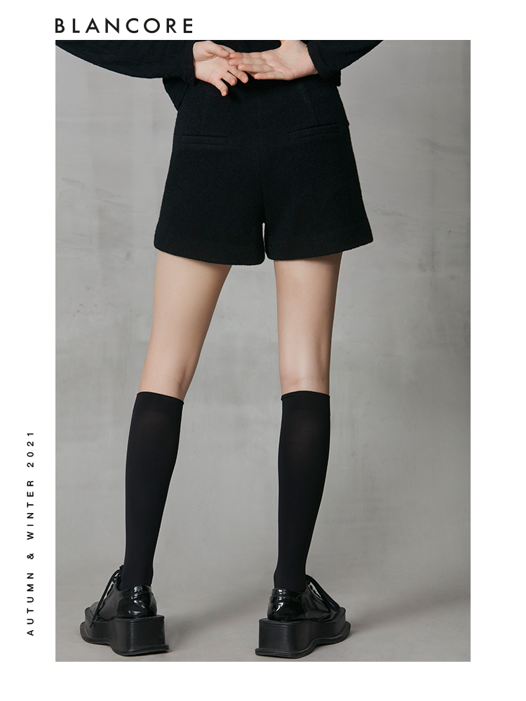 Solid-Line Panelled Wool-Blend Shorts