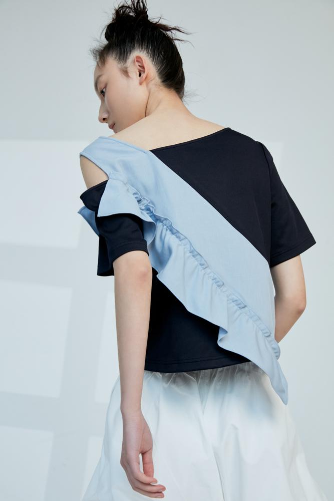 Asymmetric Knit Top - BLANCORE