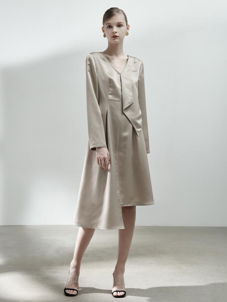 Asymmetrical Dress with Fold Detail - BLANCORE