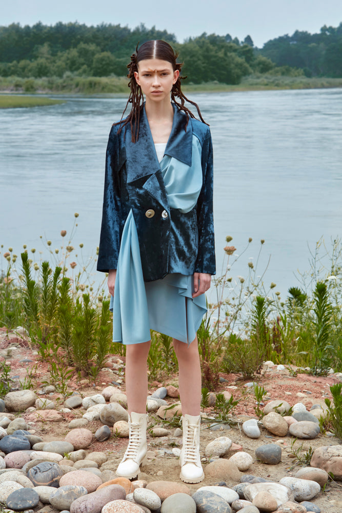 VELVET BLAZER WITH SATIN RIBBON