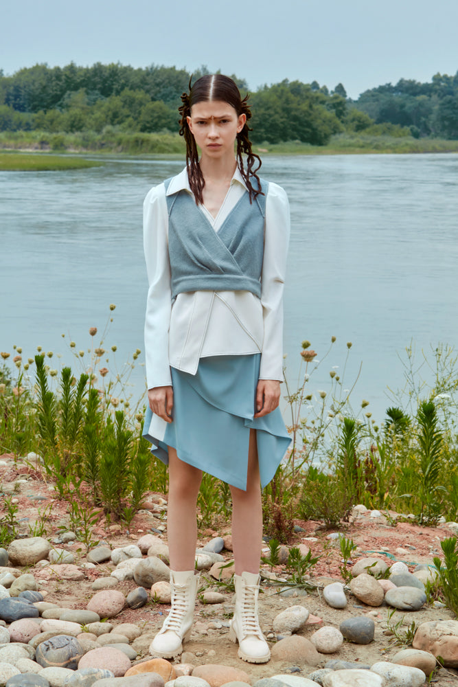 PLEATED VEST