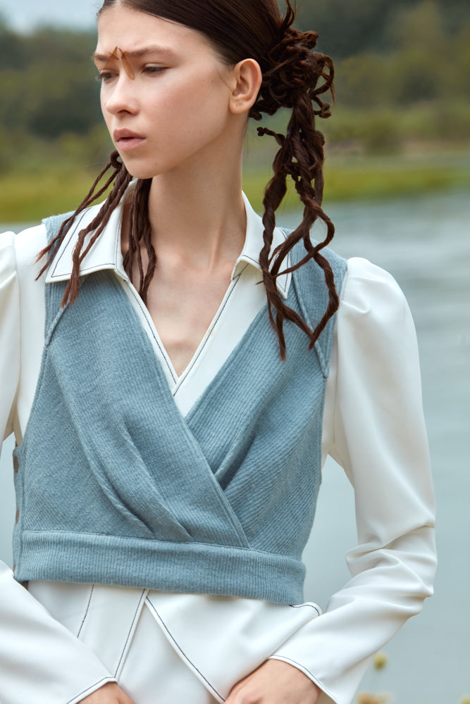 PLEATED VEST