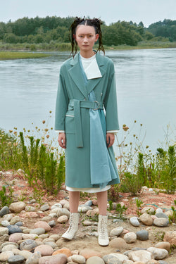 TRENCH COAT WITH DETACHABLE BOTTOM