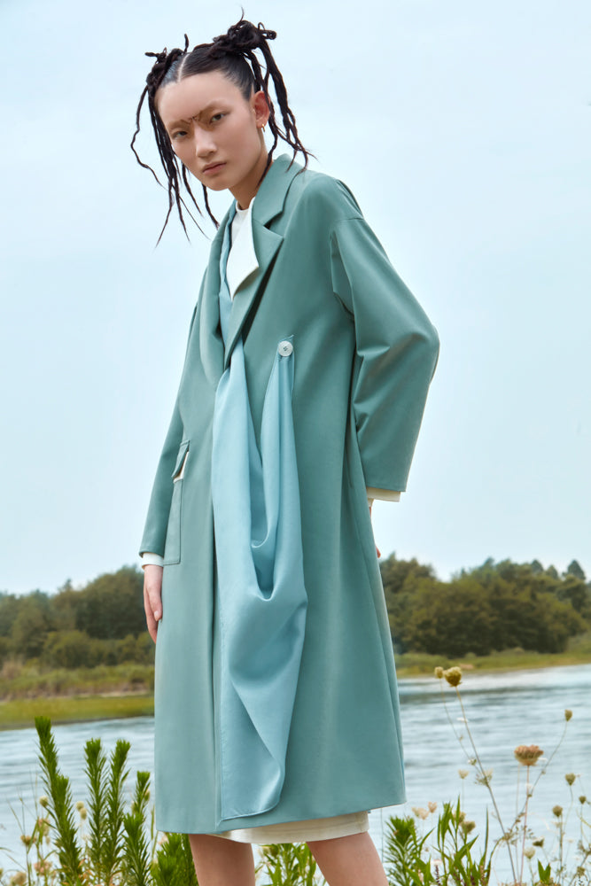 TRENCH COAT WITH DETACHABLE BOTTOM